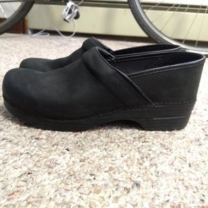 EUC Dansko Shoes size 44